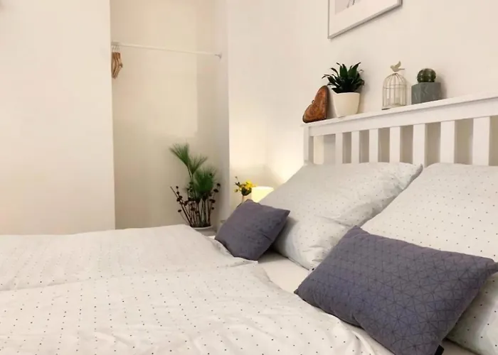 Gallys Apartment Lounge